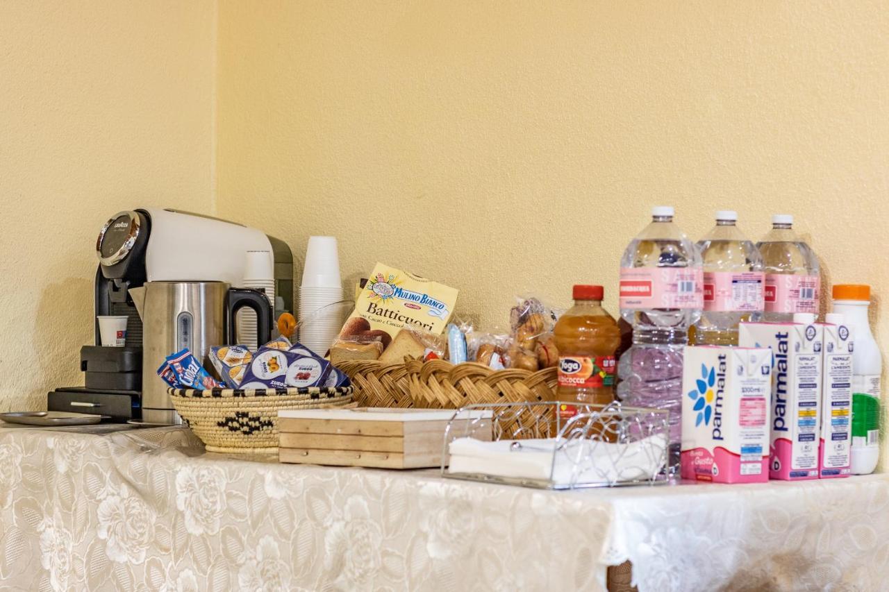 Casa Vacanze 'Zia Lucia' Apartman Sarconi Kültér fotó