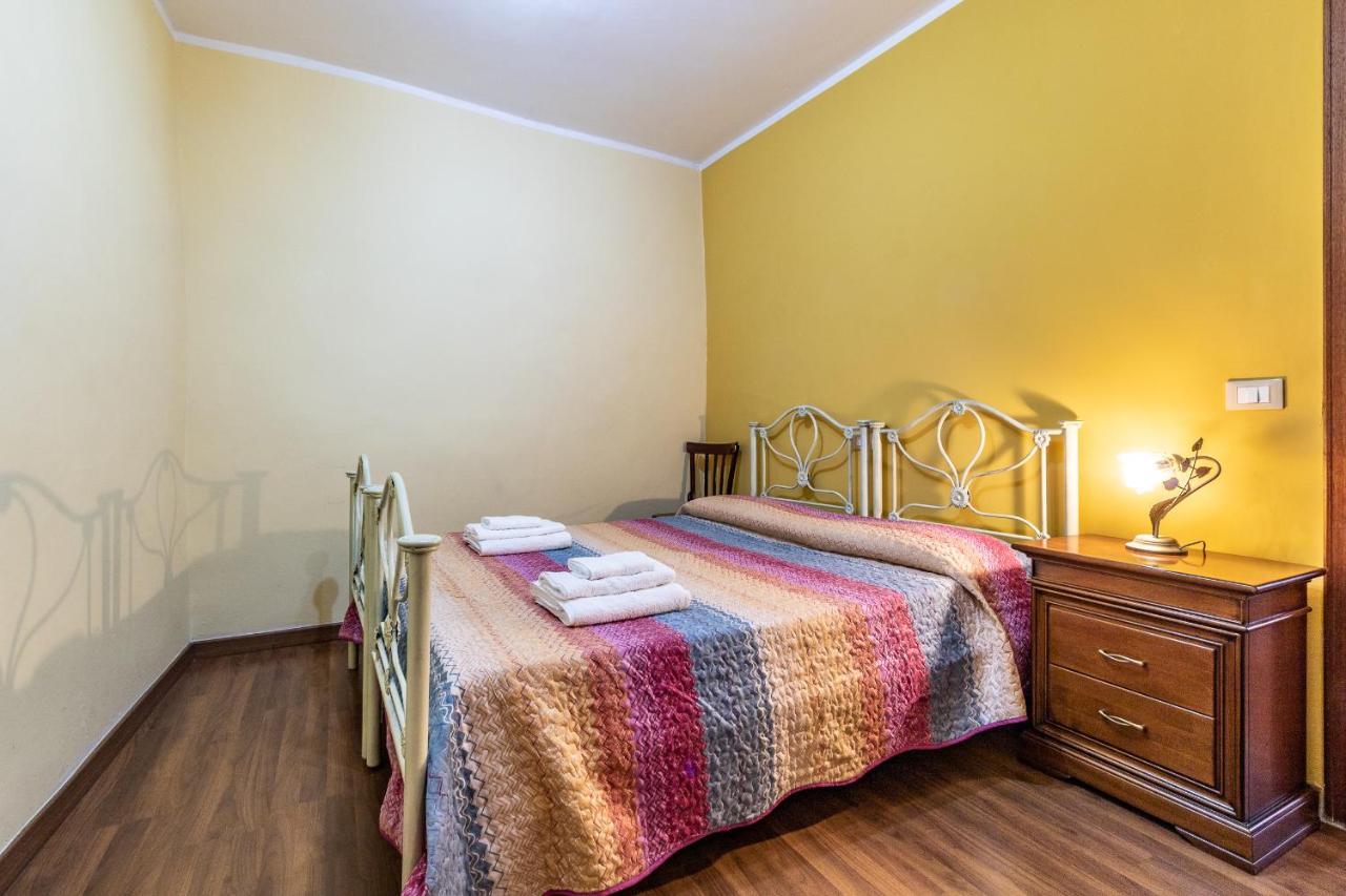 Casa Vacanze 'Zia Lucia' Apartman Sarconi Kültér fotó