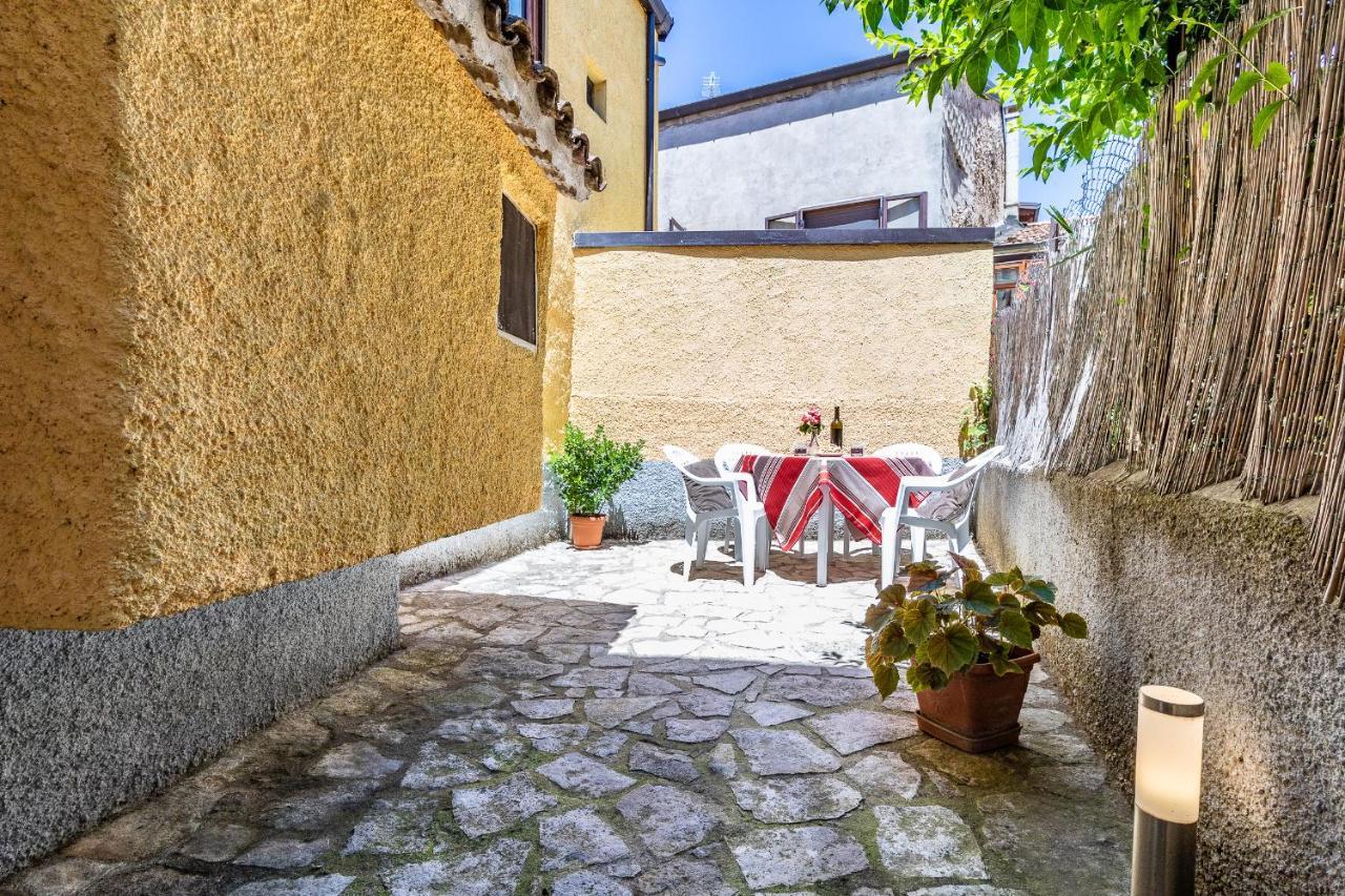 Casa Vacanze 'Zia Lucia' Apartman Sarconi Kültér fotó