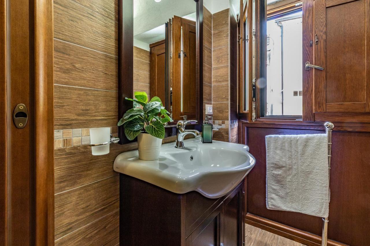 Casa Vacanze 'Zia Lucia' Apartman Sarconi Kültér fotó