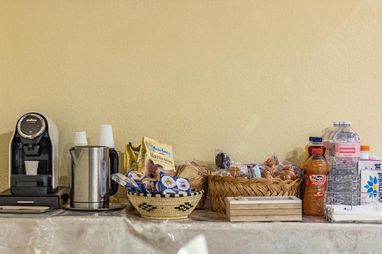 Casa Vacanze 'Zia Lucia' Apartman Sarconi Kültér fotó